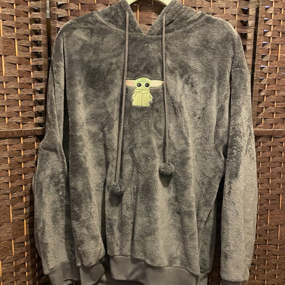 Star Wars Themed Fuzzy Hoodie - Baby Yoda (Grogu)
